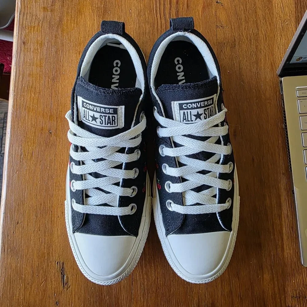 Converse Chuck Taylor All Star Madison Low Black Embroidered Cherries Size 7